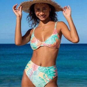 Kenny Flowers NWT Tortola Tropical Print High Waist Bikini Bottom Size XS